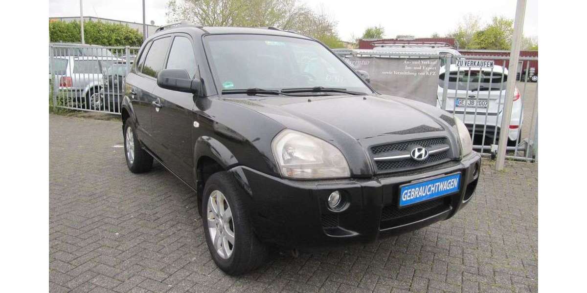 Hyundai TUCSON 265.000 km 2.599 &euro; Düren 52353