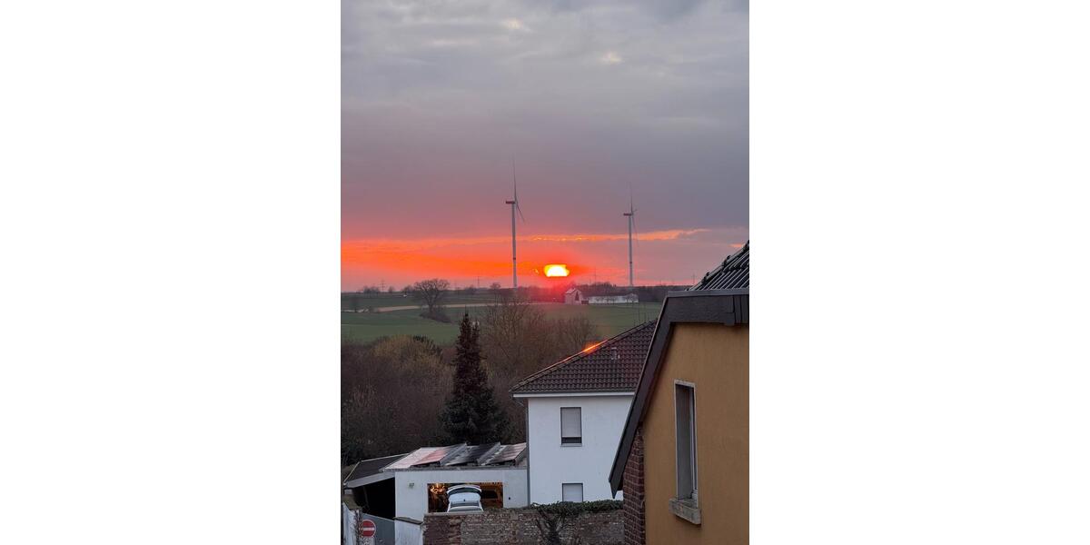 Einfamilienhaus Linnich - 11 Zimmer, 295 m&sup2;, 498.000&euro; | Angebot:24766956