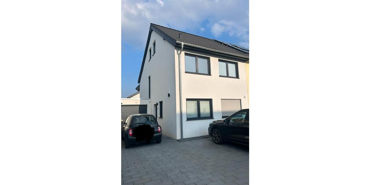 Doppelhaushälfte Herzogenrath - 4 Zimmer, 104 m&sup2;, 550.000&euro; | Angebot:26150849