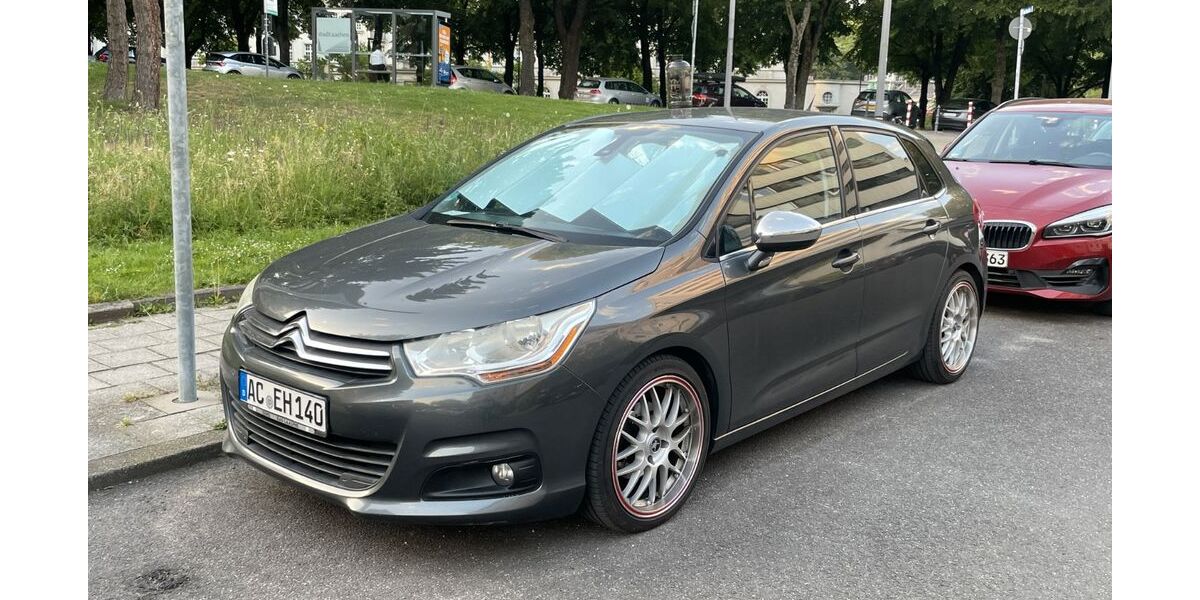 Citroen C4 216.000 km 5.000 &euro; Aachen 52062