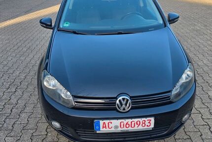 VW Golf 219.000 km 3.899 &euro; Aachen 52068