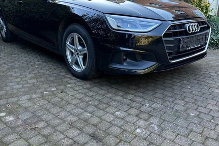 Audi A4 182.000 km 15.900 &euro; Aachen 52076