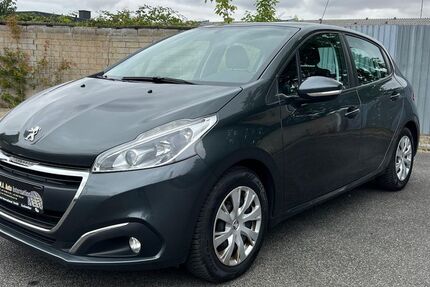 Peugeot 208 65.000 km 6.990 &euro; Eschweiler 52249