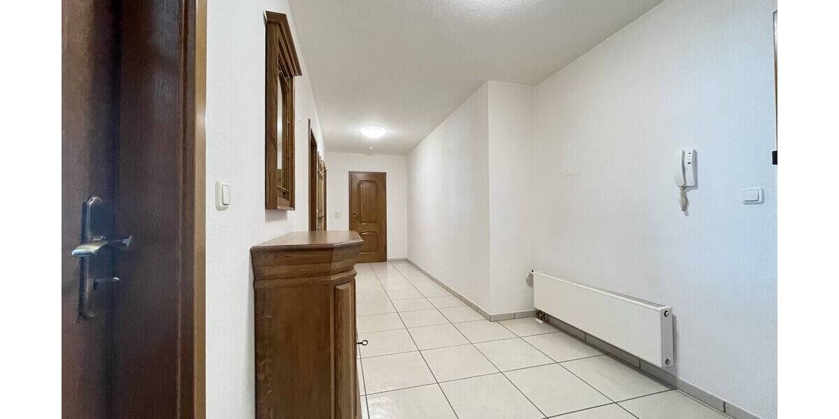 Etagenwohnung Aachen Aachen-Mitte - 2 Zimmer, 84 m&sup2;, 265.000&euro; | Angebot:26192168