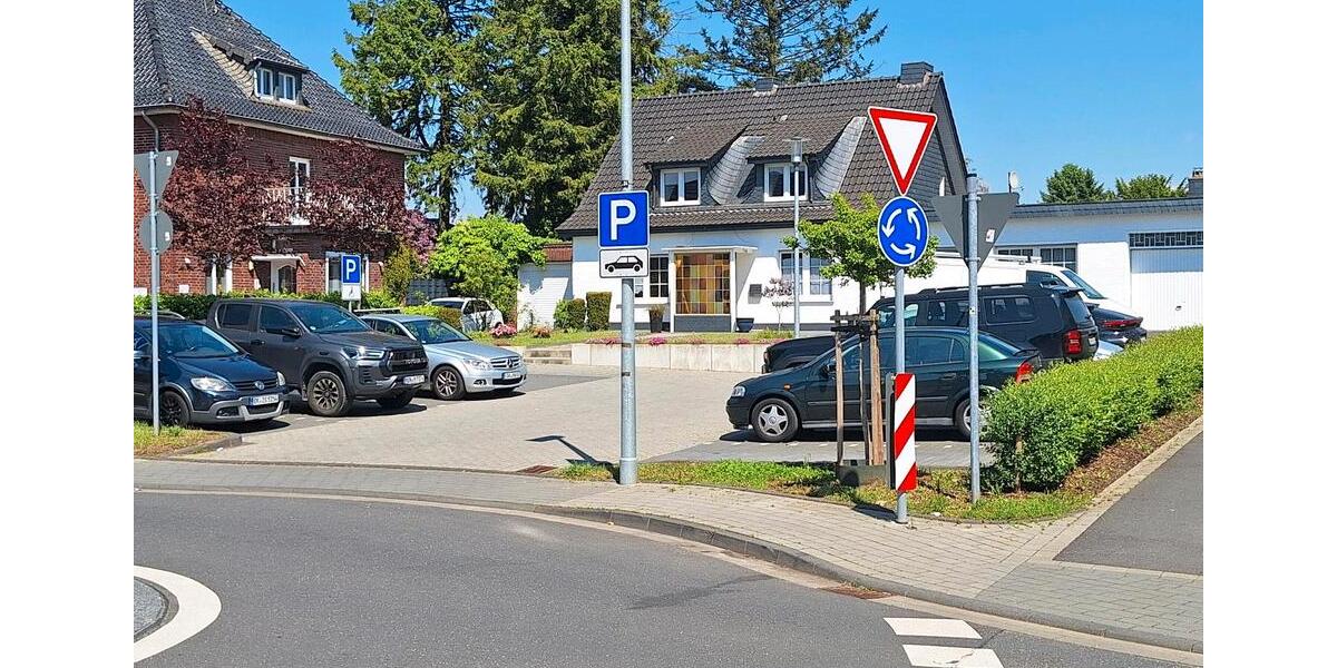 Dachgeschoßwohnung Geilenkirchen - 3 Zimmer, 123 m&sup2;, 990&euro; | Angebot:26504046