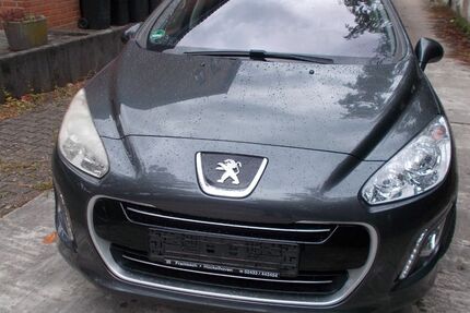 Peugeot 308 178.150 km 1.999 &euro; Heinsberg 52525