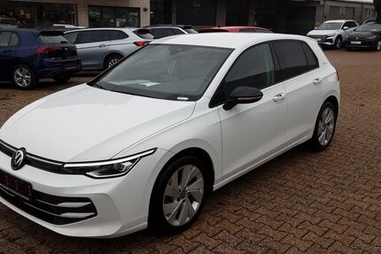 VW Golf 24.100 km 26.390 &euro; Monschau (bei Aachen) 52156