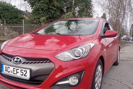 Hyundai i30 130.000 km 3.950 &euro; Herzogenrath 52134