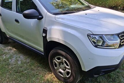 Dacia Duster 84.000 km 8.950 &euro; Aachen 52080