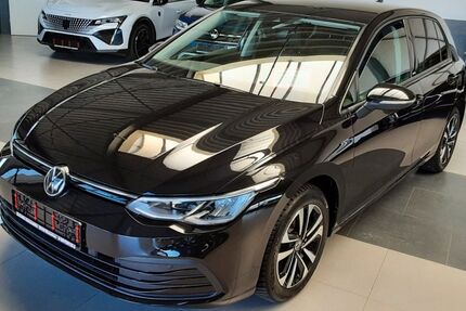 VW Golf 65.000 km 18.490 &euro; Monschau (bei Aachen) 52156