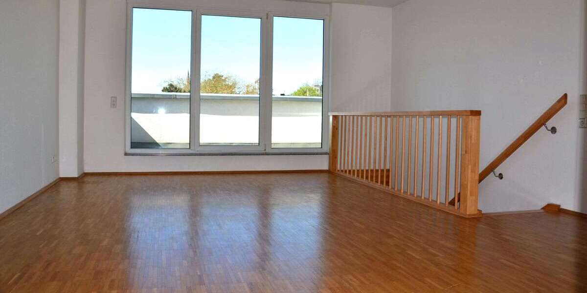 Etagenwohnung Aachen Aachen-Mitte - 3.5 Zimmer, 84 m&sup2;, 1.250&euro; | Angebot:26096159