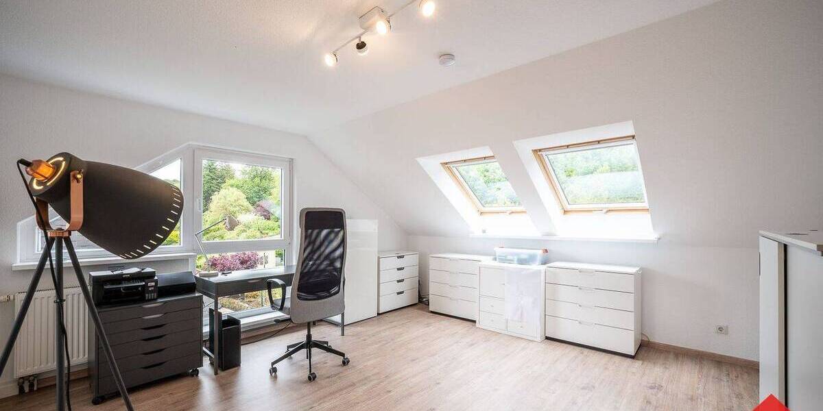 Sehr gepflegtes Reihenendhaus mit Garage und Kfz-Stellplatz - Reihenendhaus Wuppertal Barmen | Angebot:26790415