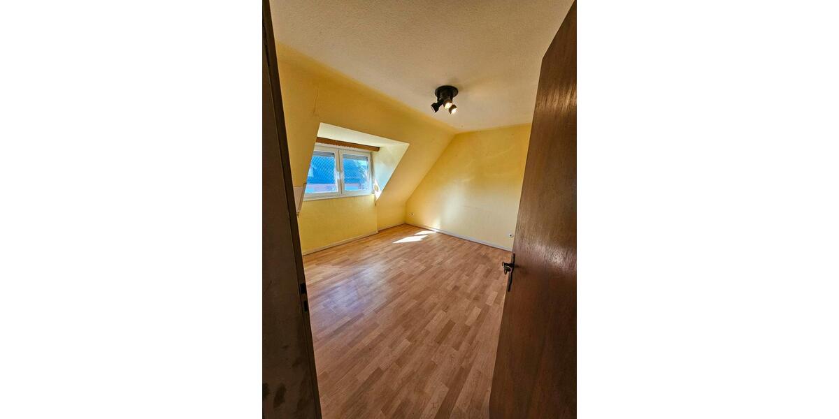 Doppelhaushälfte Düren Mariaweiler-Hoven - 6 Zimmer, 129 m&sup2;, 240.000&euro; | Angebot:26722197