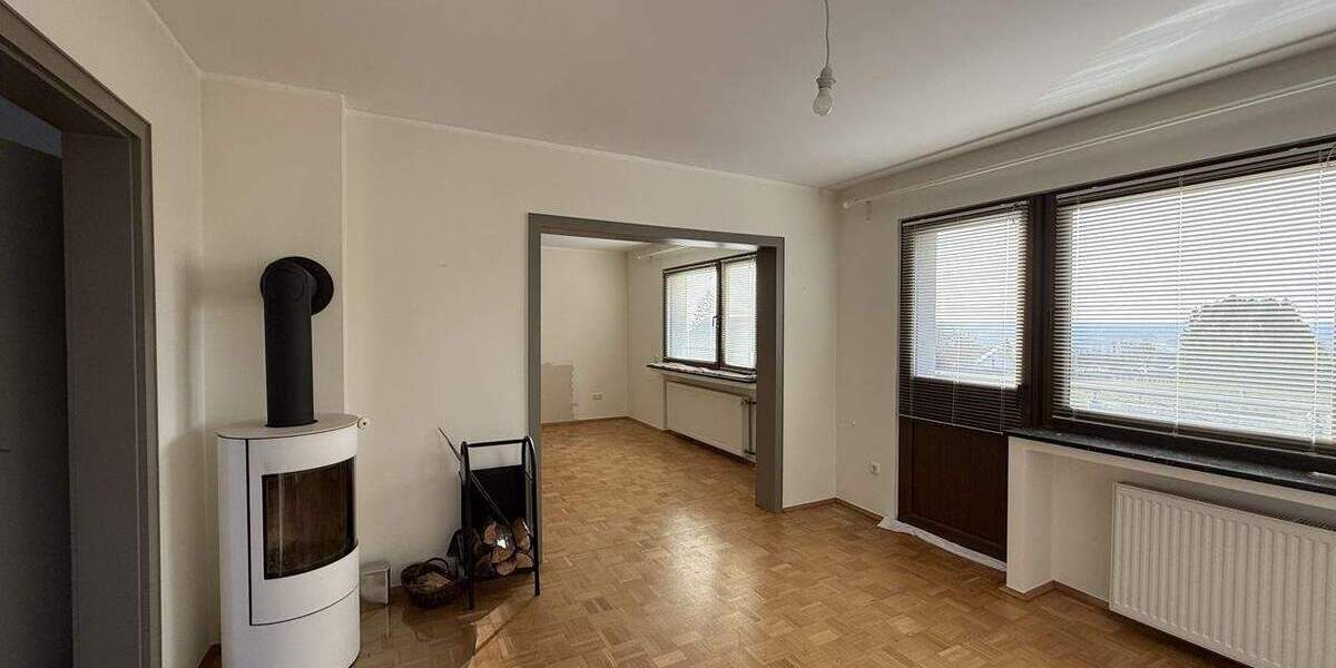 Etagenwohnung Monschau / Mützenich Mützenich - 4 Zimmer, 102 m&sup2;, 200.000&euro; | Angebot:25801607