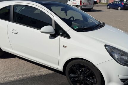 Opel Corsa 107.000 km 3.999 &euro; Aachen 52074