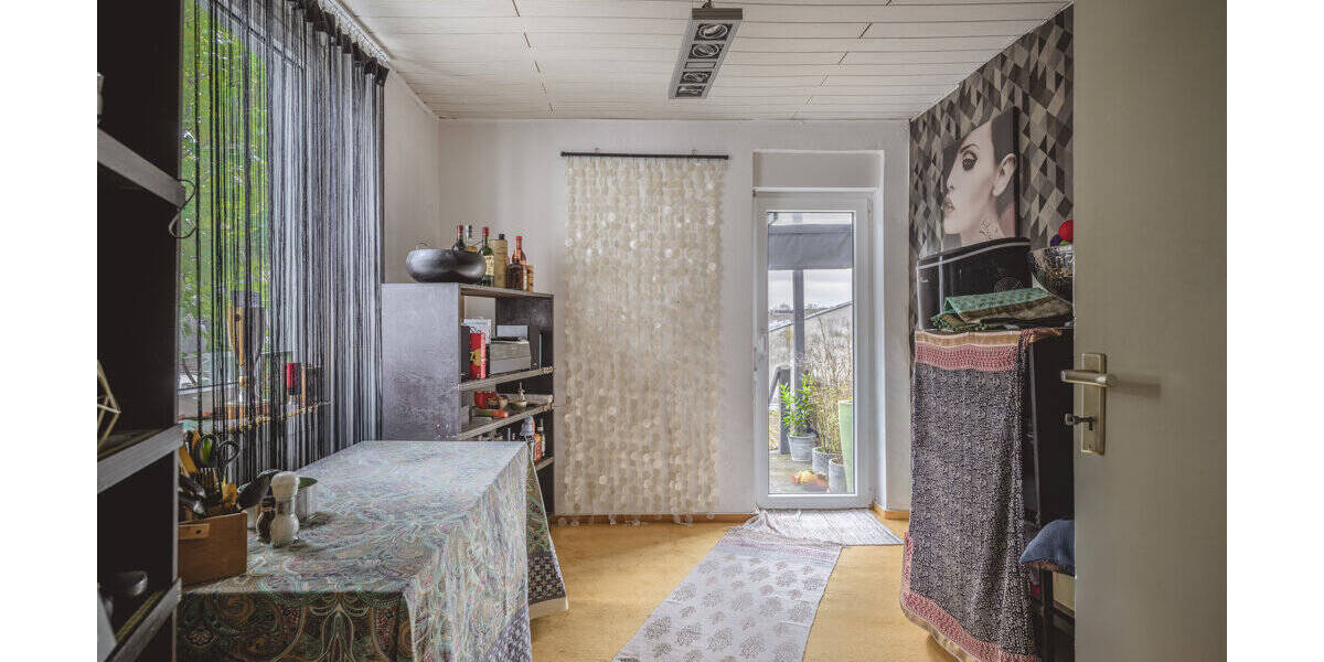 Reihenmittelhaus Eschweiler - 5 Zimmer, 185 m&sup2;, 299.000&euro; | Angebot:26176701