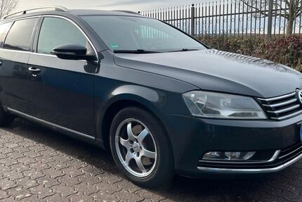 VW Passat Variant 282.050 km 4.850 &euro; Düren 52353