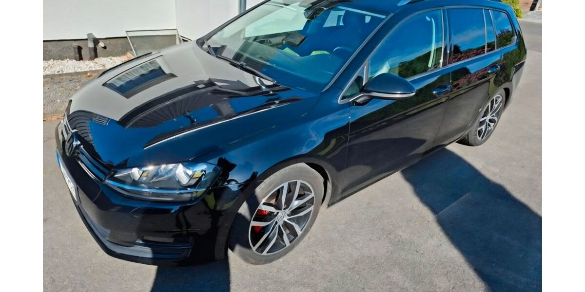 VW Golf 115.000 km 10.980 &euro; Simmerath 52152