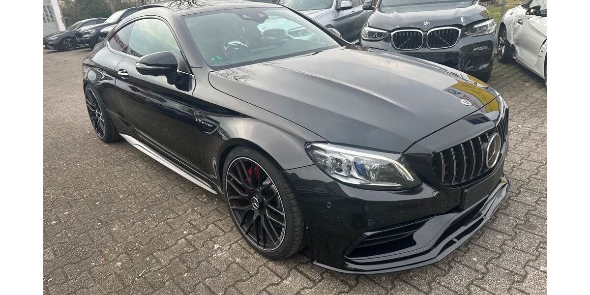 Mercedes-Benz Andere 39.000 km 61.900 &euro; Herzogenrath 52134