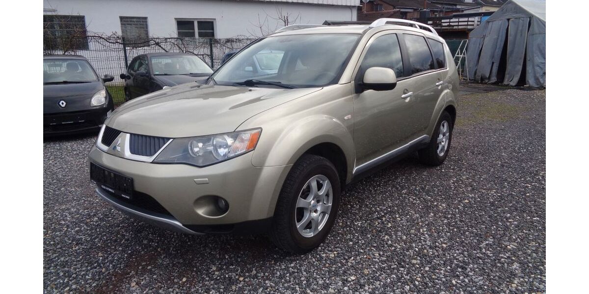 Mitsubishi Outlander 199.800 km 4.950 &euro; Alsdorf 52477