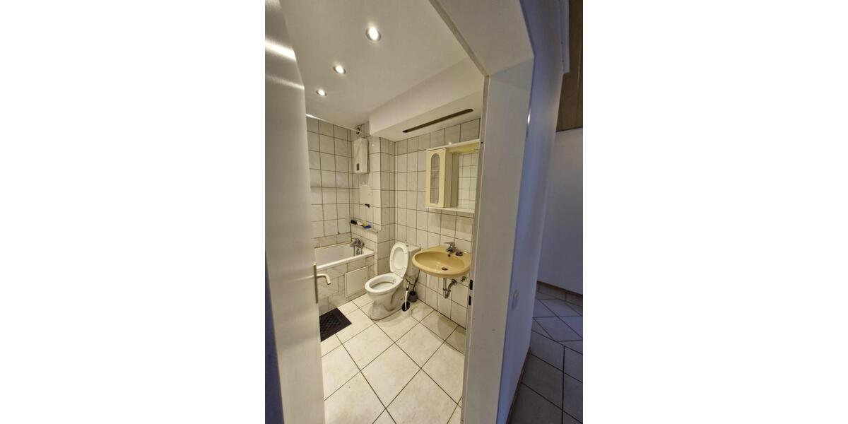 Etagenwohnung Alsdorf - 2 Zimmer, 69 m&sup2;, 630&euro; | Angebot:25988580