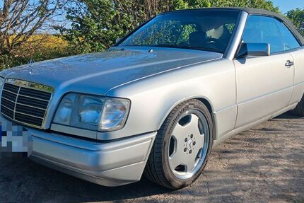 Mercedes-Benz E 200 161.100 km 15.399 &euro; Düren 52355