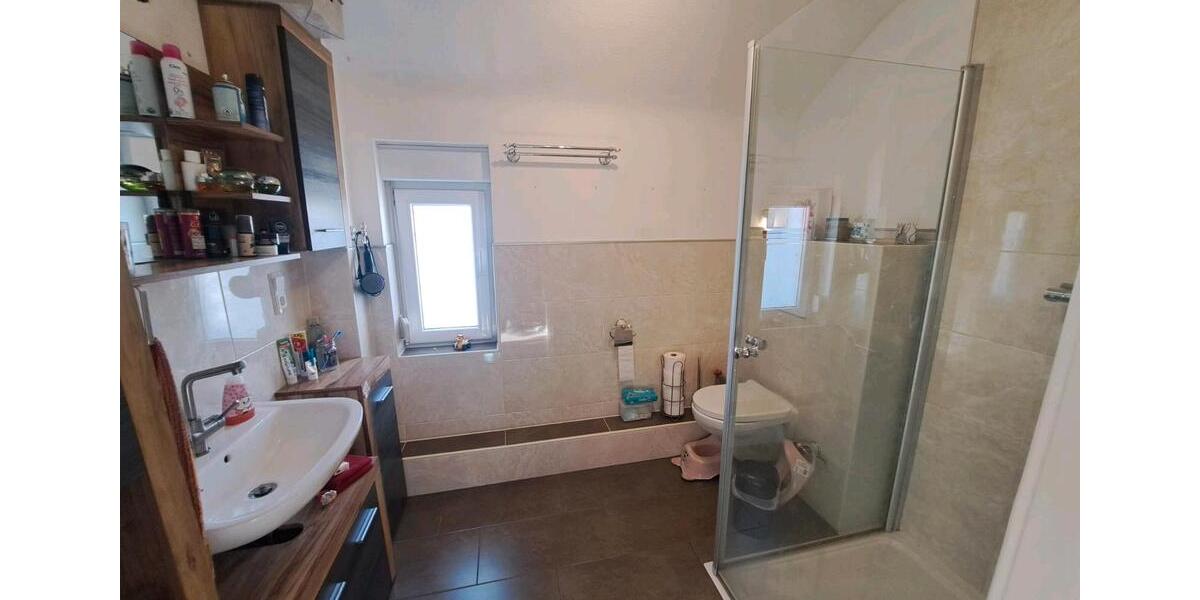 Einfamilienhaus Alsdorf - 6 Zimmer, 153 m&sup2;, 260.000&euro; | Angebot:26645286