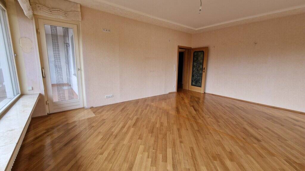 Etagenwohnung Aachen Aachen-Mitte - 3 Zimmer, 79 m&sup2;, 219.000&euro; | Angebot:26192180