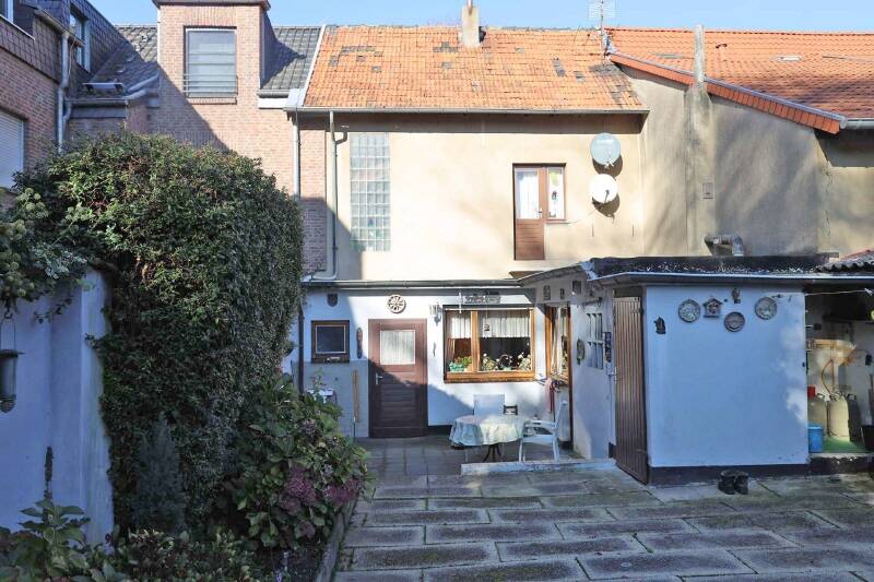 Mehrfamilienhaus, Wohnhaus Gangelt Birgden - 4 Zimmer, 91 m&sup2;, 127.000&euro; | Angebot:25661019