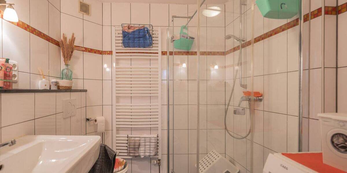 Mehrfamilienhaus, Wohnhaus Würselen Broichweiden - 6 Zimmer, 179 m&sup2;, 315.000&euro; | Angebot:25742119