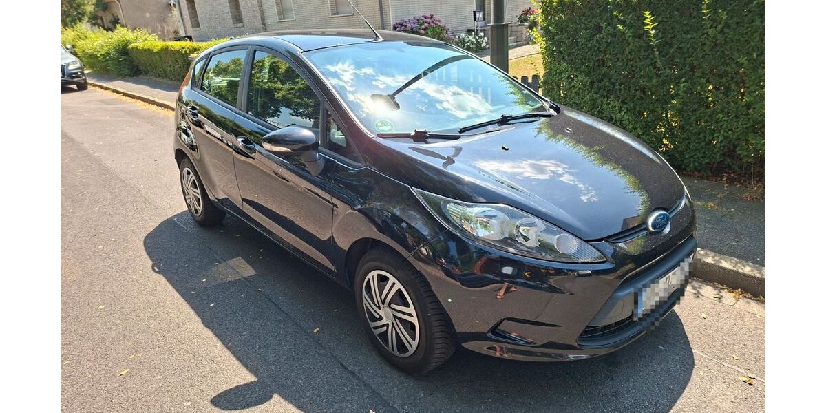 Ford Fiesta 187.000 km 3.350 &euro; Düren 52355
