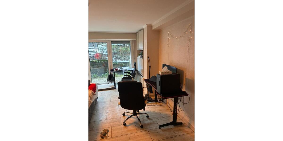 Etagenwohnung Aachen Aachen-Mitte - 2 Zimmer, 80 m&sup2;, 900&euro; | Angebot:25151032