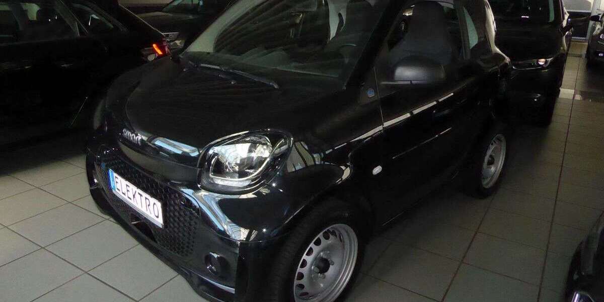 Smart forTwo 23.582 km 10.900 &euro; Herzogenrath 52134