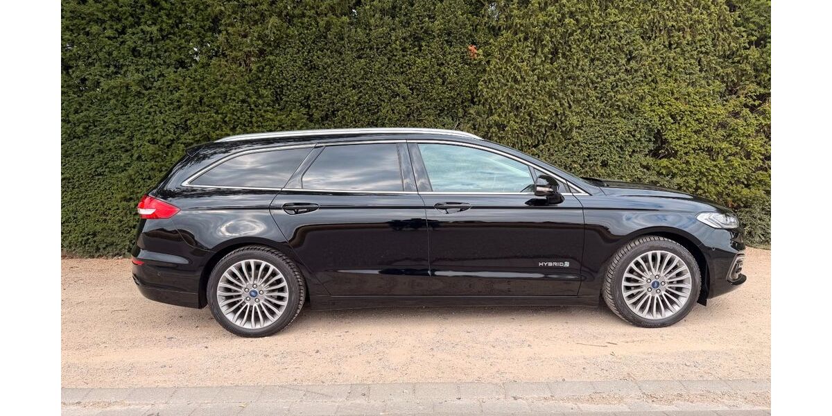 Ford Mondeo 110.000 km 14.800 &euro; Heinsberg 52525