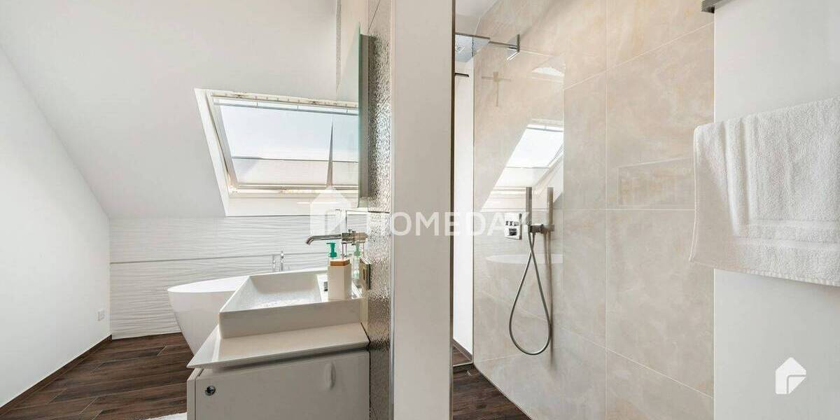 Doppelhaushälfte Baesweiler - 5 Zimmer, 205 m&sup2;, 859.000&euro; | Angebot:26093115