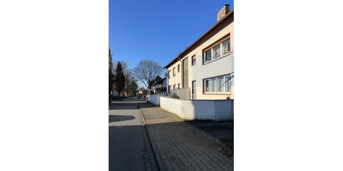 Etagenwohnung Stolberg Gressenich - 3 Zimmer, 76 m&sup2;, 134.000&euro; | Angebot:26697679