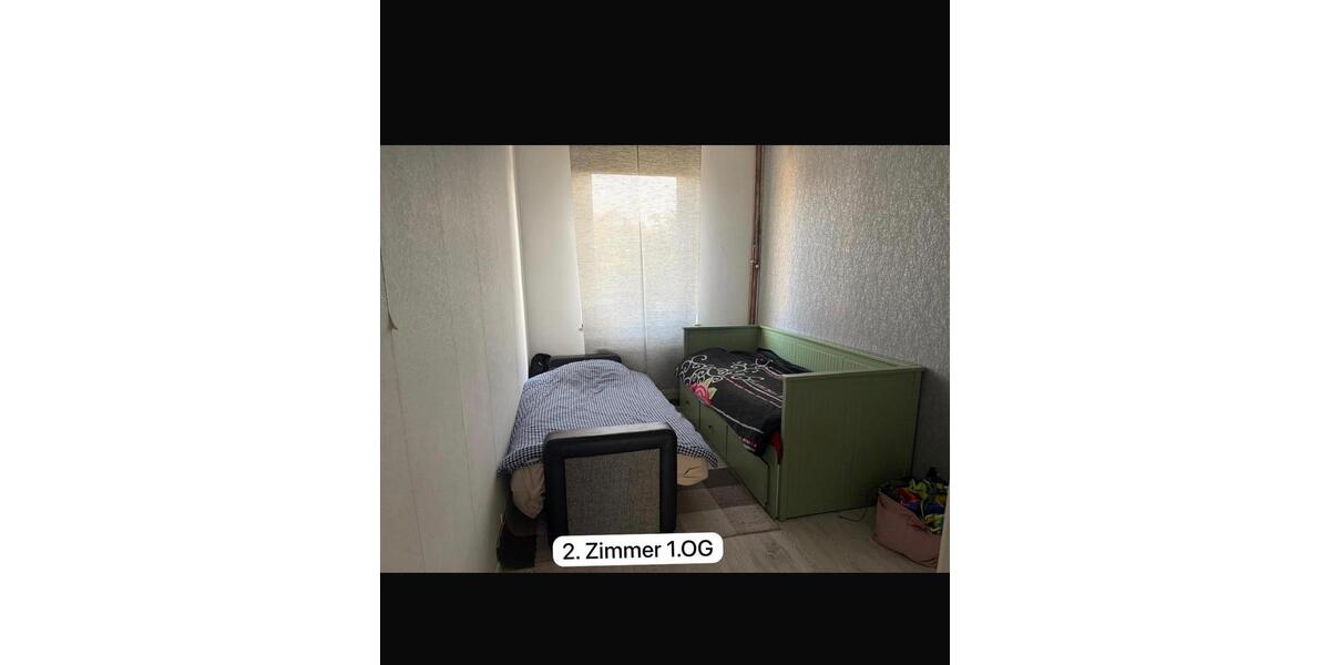 Reihenhaus Eschweiler - 8 Zimmer, 170 m&sup2;, 1.950&euro; | Angebot:26051080