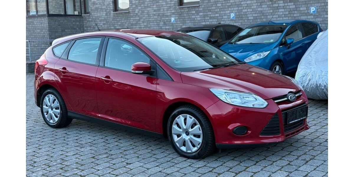 Ford Focus 89.346 km 5.750 &euro; Alsdorf 52477