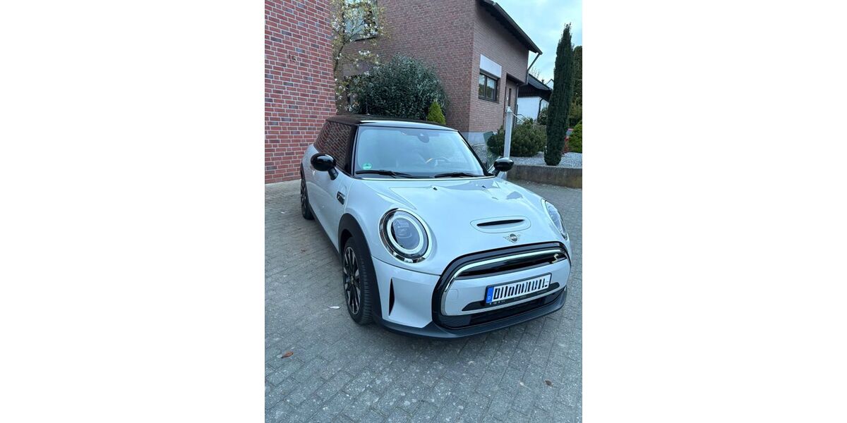 Mini Cooper SE 29.464 km 20.499 &euro; Nörvenich 52388