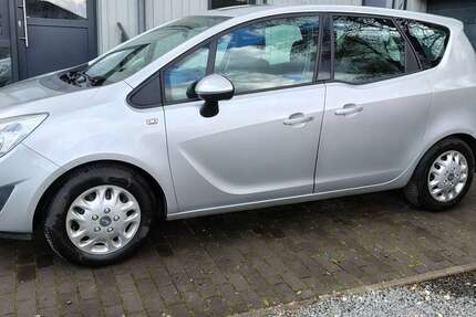 Opel Meriva 68.061 km 6.000 &euro; Simmerath 52152