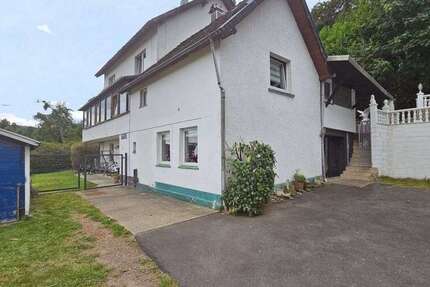 Haus Simmerath - 9 Zimmer, 323 m&sup2;, 279.000&euro; | Angebot:22965425