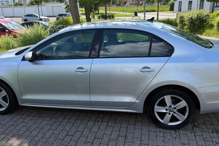 VW Jetta 237.000 km 2.000 &euro; Aldenhoven 52457