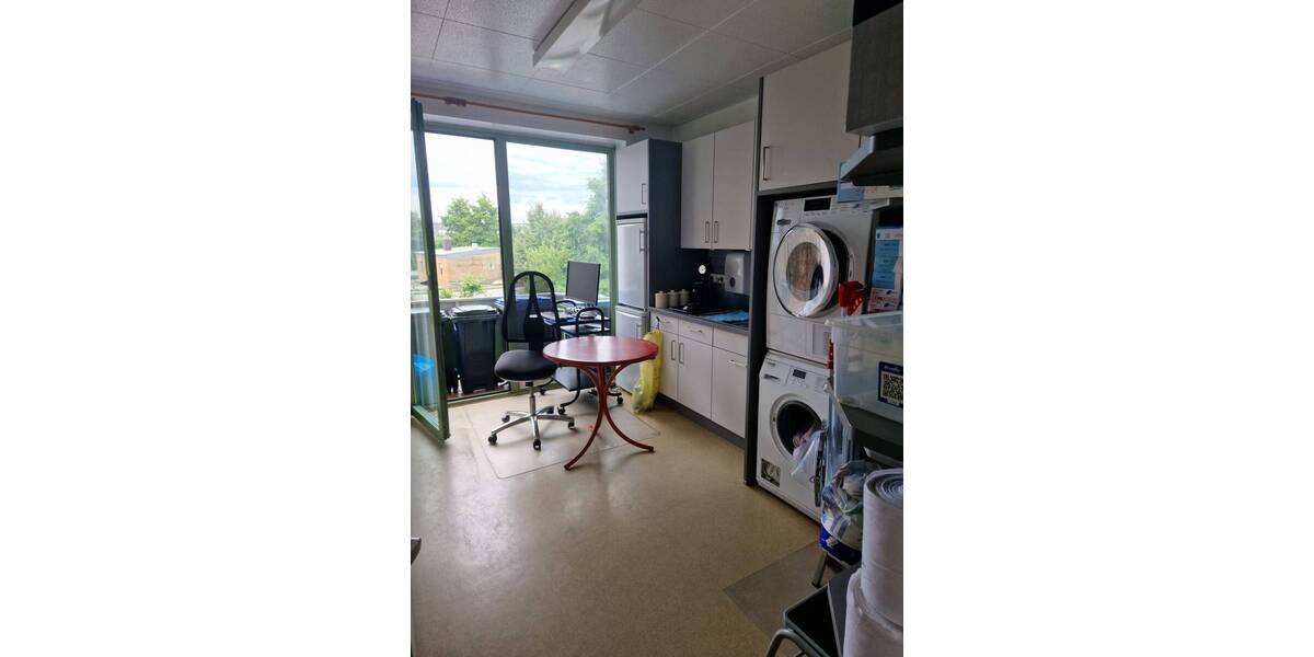 Gewerbeobjekt Aachen Aachen-Mitte - 8 Zimmer, 223 m&sup2;, 2.670&euro; | Angebot:25742221