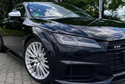 Audi TT 200.100 km 13.900 &euro; Linnich 52441
