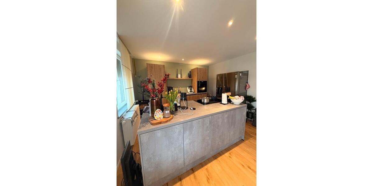 Etagenwohnung Aachen Aachen-Mitte - 1 Zimmer, 100 m&sup2;, 265.000&euro; | Angebot:26134571