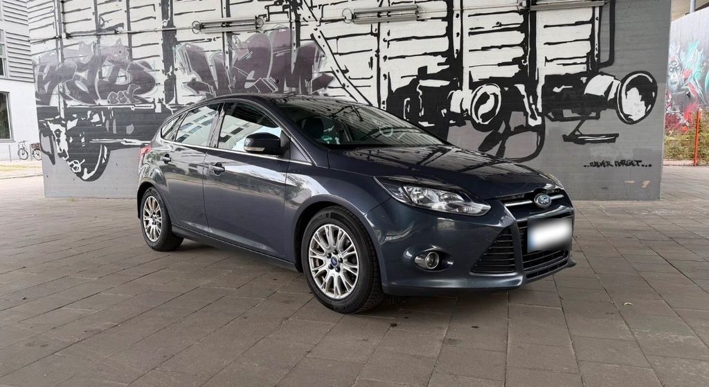 Ford Focus 355.000 km 1.790 &euro; Erkelenz 41812