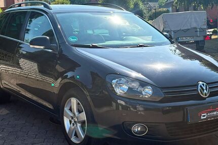 VW Golf 158.000 km 5.490 &euro; Niederzier-Selhausen 52382