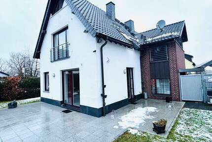 Haus Roetgen - 6 Zimmer, 148 m&sup2;, 1.550&euro; | Angebot:25927904