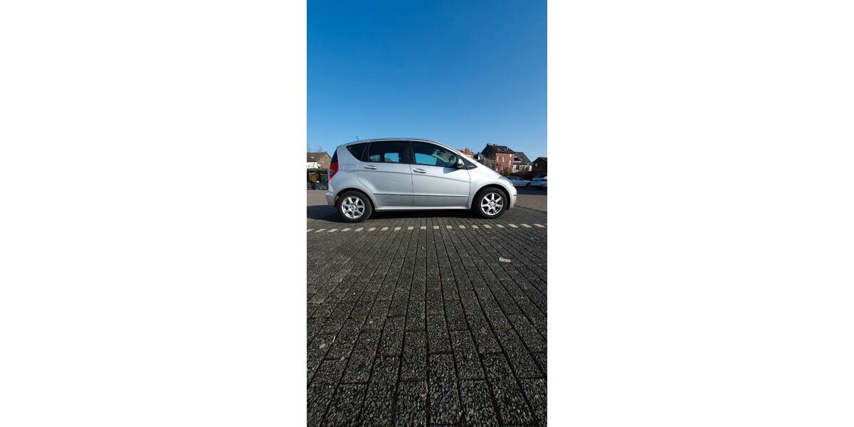 Mercedes-Benz A 160 64.500 km 6.600 &euro; Aachen 52080