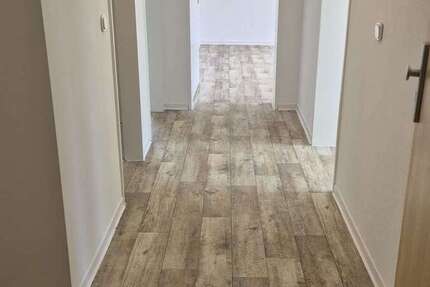 Wohnung Eschweiler Stich - 3 Zimmer, 60 m&sup2;, 466&euro; | Angebot:26748629